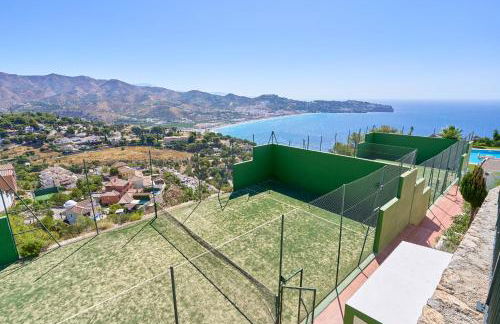 Stunning sea views pool garden - Foto 32