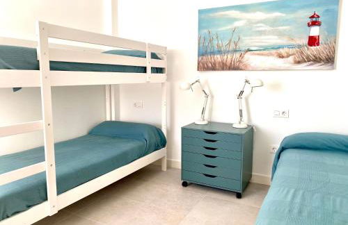 Apartamento Luz de Conil CALEFACCIÓN Y WIFI -SOLO FAMILIAS O PAREJA- NO ACEPTAMOS GRUPOS- - Foto 19