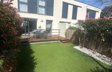 Maison indépendante avec jardin dans résidence proche de la plage - Foto 1