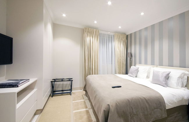 Claverley Court - Photo 33