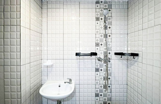 Homey And Cozy Studio At De Prima Apartment - Foto 8