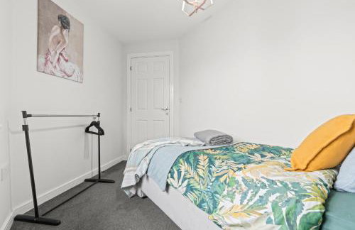 #16 Detached Stunning Lux 3 Bed home Parking NEC - Foto 27