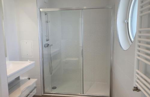 Biron deluxe studio flea market of Paris, porte de Montmartre - Foto 22