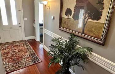 Agatha's Historic Home Free Parking Wi-Fi Deck - Photo 21