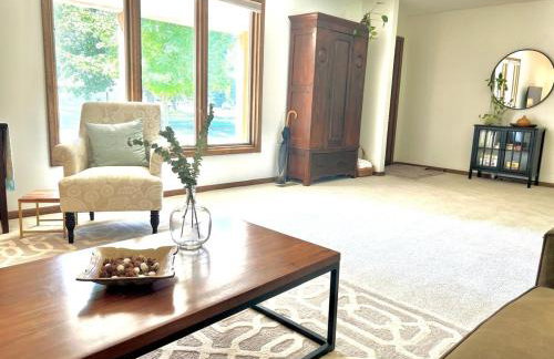 Sunlit Maple Inn-Rest Awaits You - Foto 36