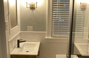 Amenities Galore Sweet Lil Bungalow in Sheridan - Foto 18