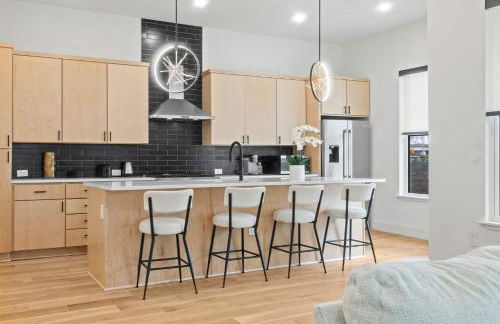 Rainey St Retreat - Cowboy Pool & Urban Chic - Foto 5