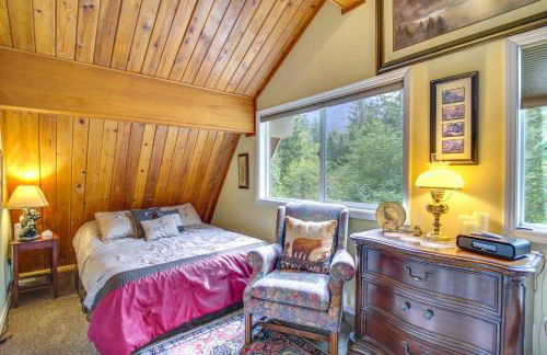 Hike, Ski and Explore! Owls Nest Gold Bar Cabin - Foto 20