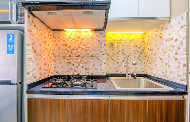Comfortable And Modern Studio Transpark Cibubur Apartment - Foto 7