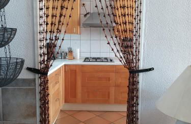 Private Oceanfront Cottage with 180 degree Sea View, 100 m Terrace - Foto 23