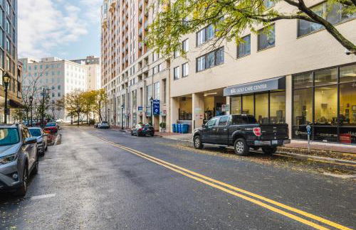 Bethesda 2br w wd gym pool nr dining WDC-661 - Foto 48