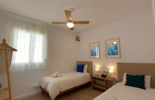 Preciosa Villa Independiente 100metros playa 10personas, Free Parking, Fully renovated Now - Foto 19