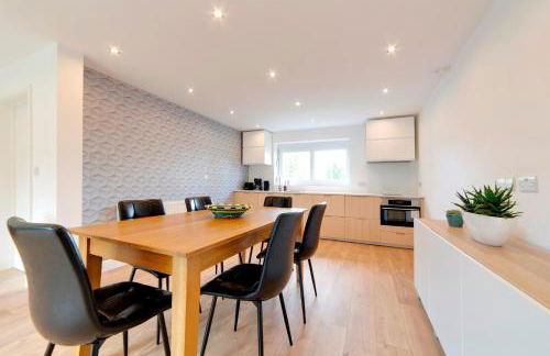 Pass the Keys 49 Byron Square Modern and Spacious 3 Bed Home with Free Parking - Foto 18