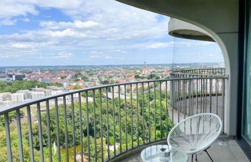 UNiQE - SKY-TV - 23 OG - Stadtblick - Kongress - Foto 18