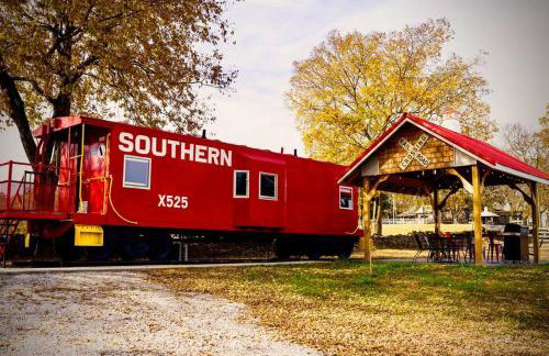 Bourbon Trail: Caboose on the Farm - Foto 27
