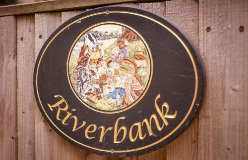 Riverbank Cottage - idyllic riverside country cottage on South Downs - Foto 2