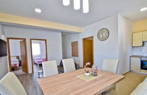 Apartments Mica - Photo 36