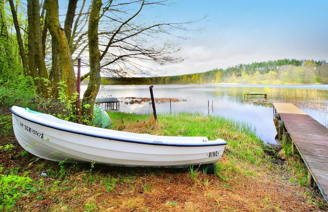 Spacious Cottage, Idyllic Right on the Lake, Spore - Photo 17