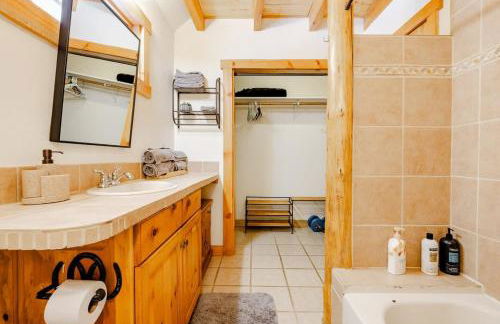 Cabin-Style Ski Home in Minturn with Private Deck - Foto 37