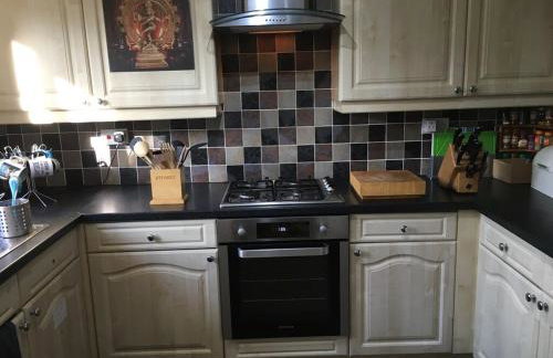 Quiet times away from city noise, but not too far! - Foto 30