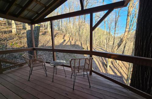 Spring Couples Getaway Hot Tub plus 500Mbps - Foto 33