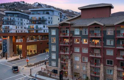 Canyon Lodge at Westgate by AvantStay Park City Mountain Condo with Private Hot Tub Views Resort Amenities - Photo 2