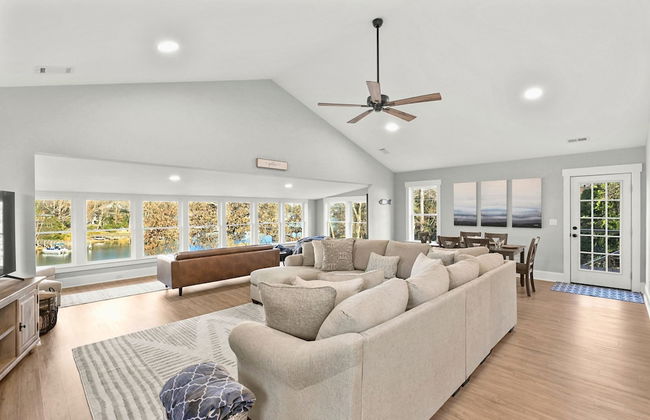 Dock Days by Avantstay Swimming Platform Dock - Foto 22