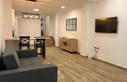 Modern and central independent apartment - Photo 14