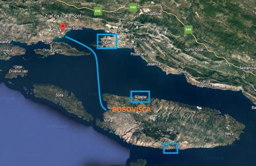 VILLA PHILIPPA - luxurious five-room villa - idyllic location - first row to the sea - spectacular view of the sea bay - unforgettable sunsets - 15 minutes from Supetar ferry port - free parking - private heated pool - Foto 38