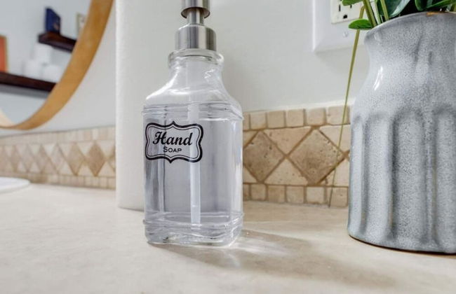 Cozy Oasis of Downtown Clarksville - Foto 13