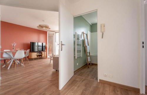 Le Jean Moulin T2 air-conditioned private parking balcony - Foto 17