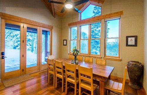 Private and Peaceful, Mtn Views, Stream, Family Friendly, Separate Guest Room - Foto 3