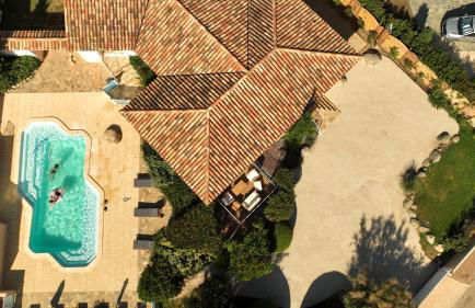 Villas CALA CORSA - 3 chambres piscine partagée chauffée - CALA ROSSA Porto-Vecchio - Villas entièrement Climatisées - Internet gratuit - Foto 4