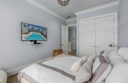 Waterfront Oasis 3 BR/4 beds~3 min walk to beach. - Foto 30