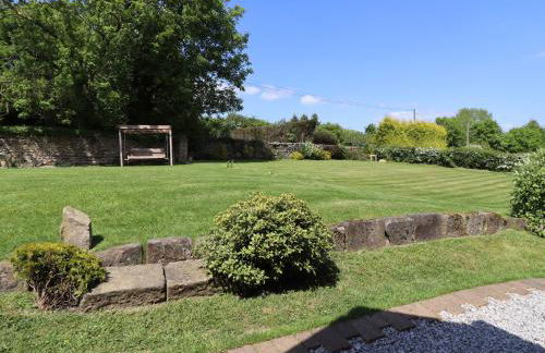 Ulverston House Annex - Photo 17