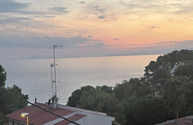 Your Retro Beach Front Hideaway in Salou - Photo 29