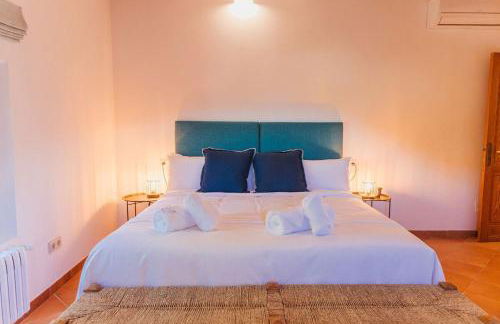 Villa renovada vista al mar y piscina climatizada - Foto 30