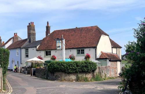 Modern 5-Bedroom Retreat Nr Coast - Foto 41