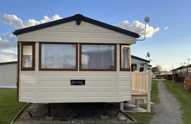 Stunning 4-bed Caravan in Mablethorpe Sleeps 10 - Foto 11