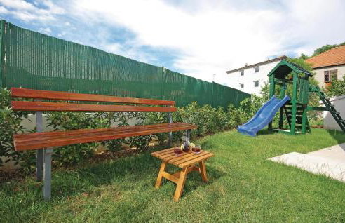 Apartment Sestanovac 23 With Outdoor Swimmingpool - Foto 22