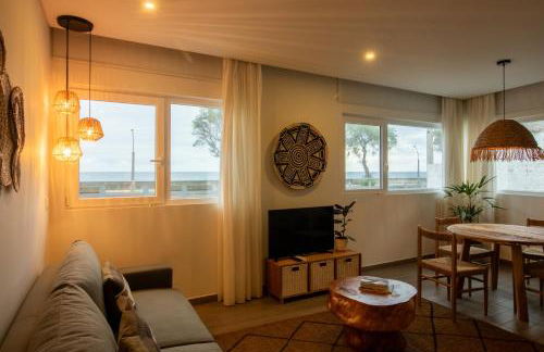 Bay House - Photo 30