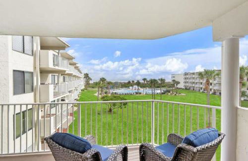 Stunning Ocean Views, Huge Patio, Heated Pool and Amenities! - Foto 43