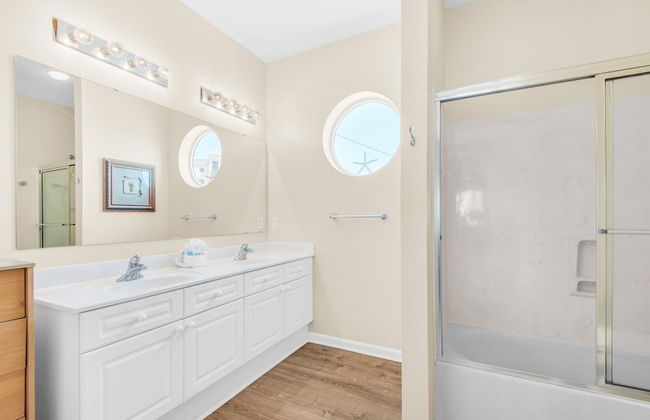 Beach Pointe 101 - Photo 22