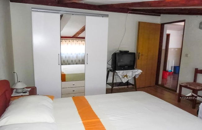 2 Bed Flat - Sleeps 8 - Parking - Wifi - Foto 2