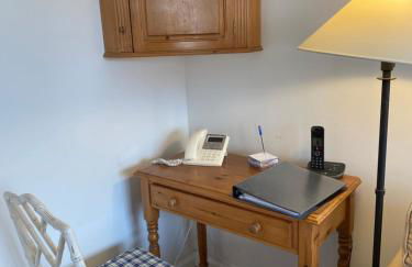 Anchor Cottage, seaside holiday home - Photo 14