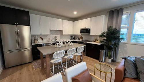 Kurt's Sweet Suite - 84 Walkscore - Foto 3