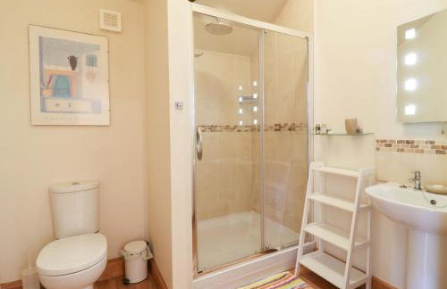 The Golden Cross - Photo 24