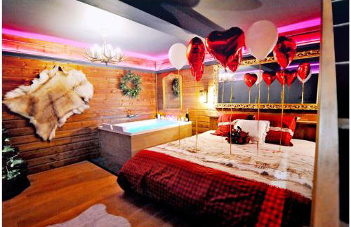 Le Chalet romantique, SPA XXL, 5 min centre ville, Écran cinéma, Lit king size, cascade d'eau - Foto 2