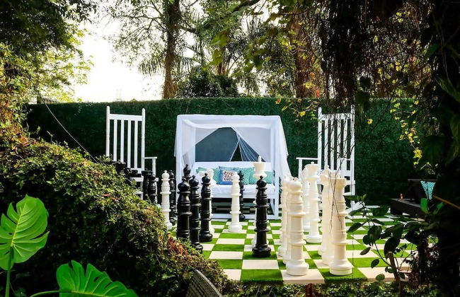 Charming Chateau Oasis in NOLA's Heart by YouRent - Foto 53