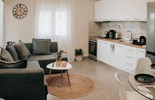 Sophia's Coastal Retreat - Photo 6